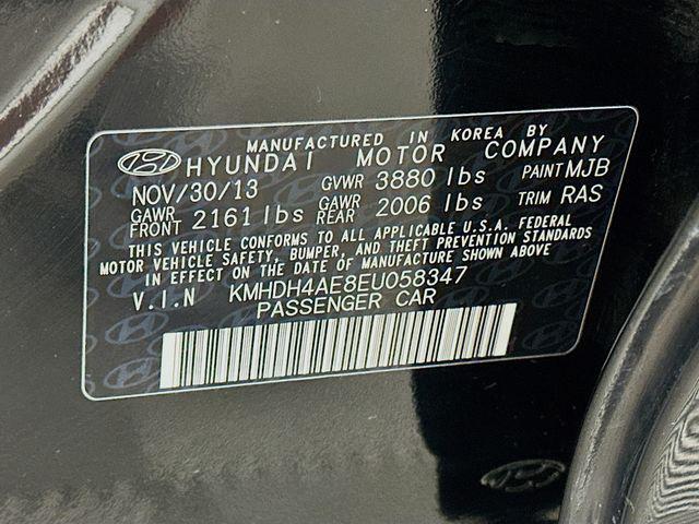 2014 Hyundai Elantra SE