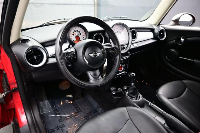 2013 MINI Hardtop Cooper