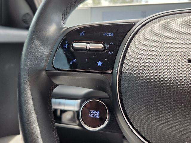 2023 Hyundai IONIQ 5 SE Standard Range