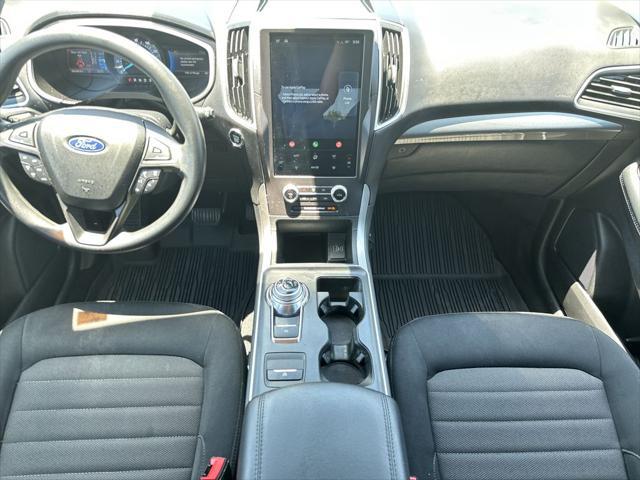 2021 Ford Edge SE