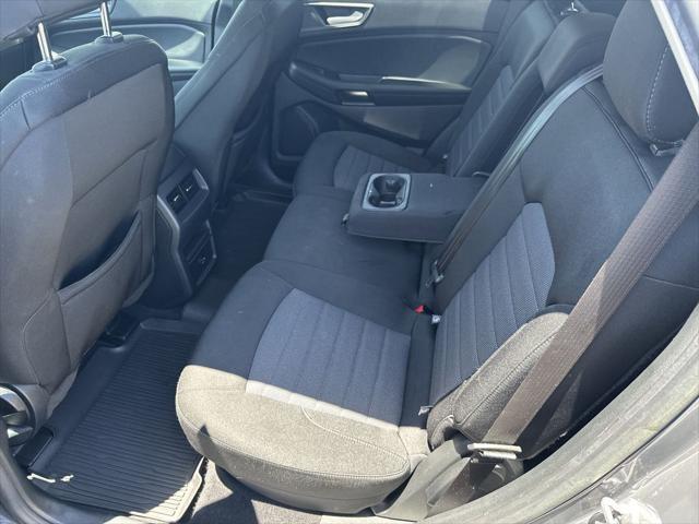2021 Ford Edge SE
