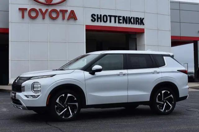 2024 Mitsubishi Outlander SE 2.5 S-AWC for sale in Quincy, IL