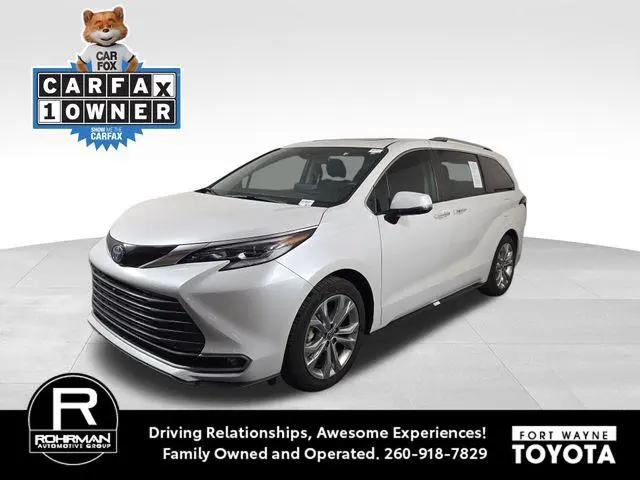 2023 Toyota Sienna Platinum for sale in Fort Wayne, IN