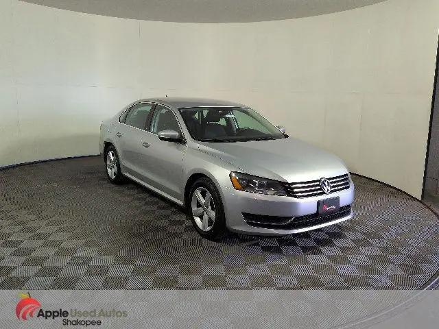 2013 Volkswagen Passat 2.5L SE for sale in Shakopee, MN