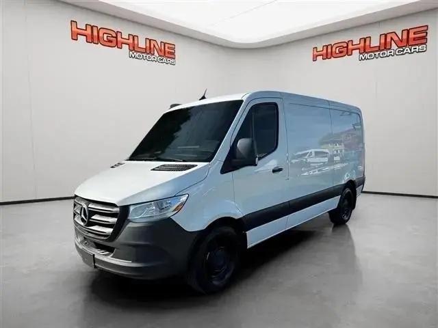 2025 Mercedes-Benz Sprinter 2500 Standard Roof 4-Cyl Diesel for sale in Southampton, NJ
