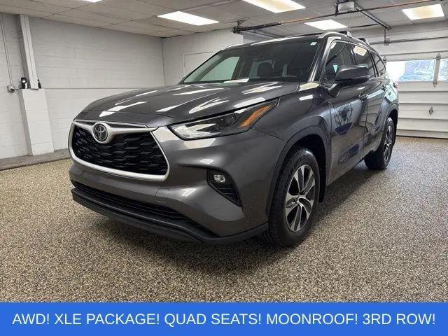 2022 Toyota Highlander XLE for sale in Cuyahoga Falls, OH
