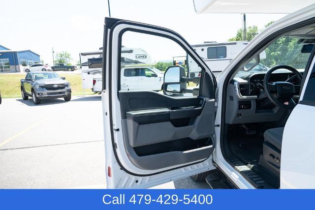 2025 Ford F-350 XLT
