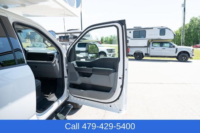 2025 Ford F-350 XLT