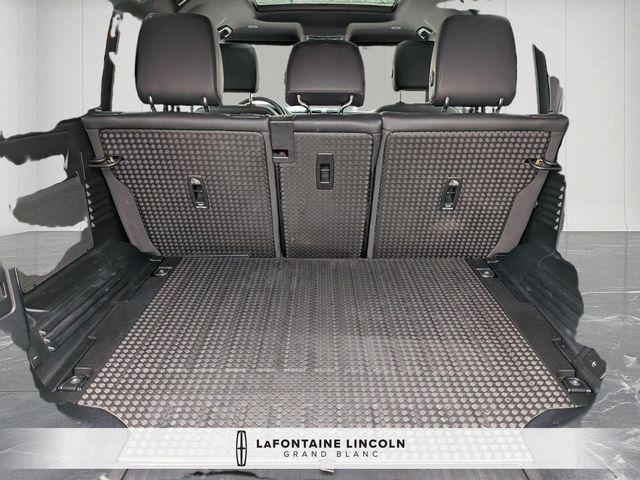 2023 Land Rover Defender 110 S