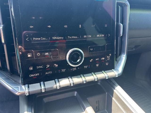2025 GMC Acadia AWD AT4