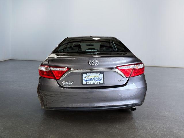 2016 Toyota Camry XLE