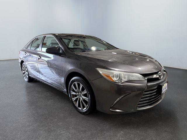 2016 Toyota Camry XLE