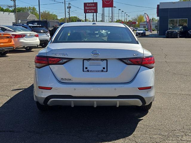 2022 Nissan Sentra SV Xtronic CVT