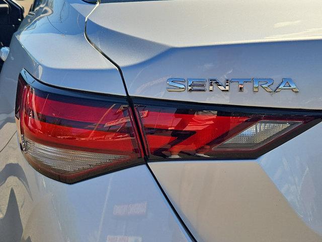 2022 Nissan Sentra SV Xtronic CVT