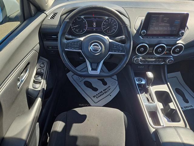2022 Nissan Sentra SV Xtronic CVT