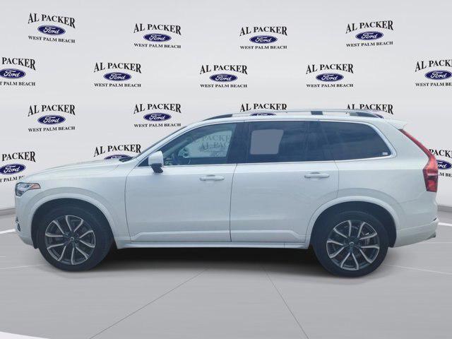 2019 Volvo XC90 T5 Momentum
