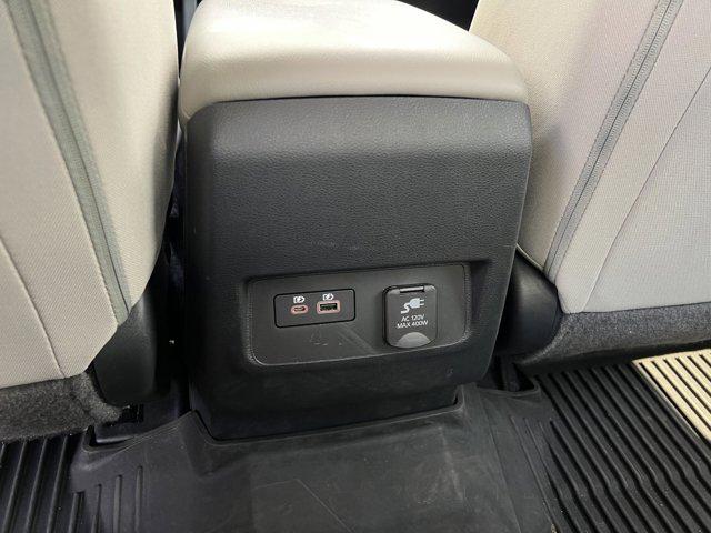 2025 Nissan Frontier Crew Cab SV 4x2
