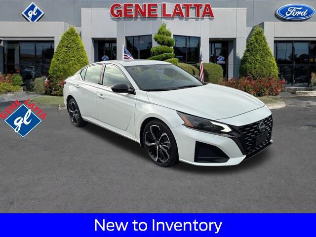 2023 Nissan Altima SR Intelligent AWD for sale in Hanover, PA