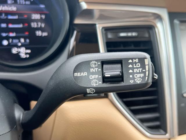 2015 Porsche Macan S