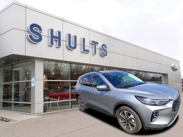 2023 Ford Escape Platinum