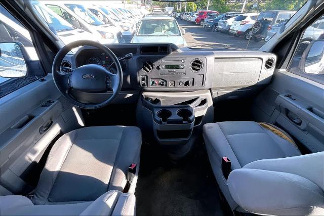 2011 Ford E-350 Super Duty XLT