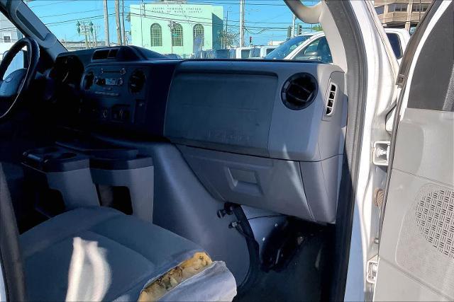 2011 Ford E-350 Super Duty XLT