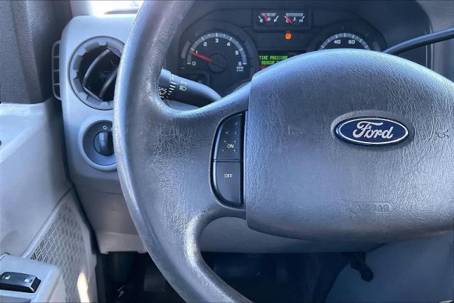 2011 Ford E-350 Super Duty XLT