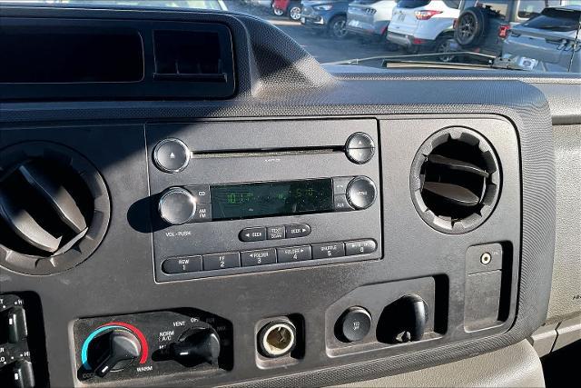 2011 Ford E-350 Super Duty XLT