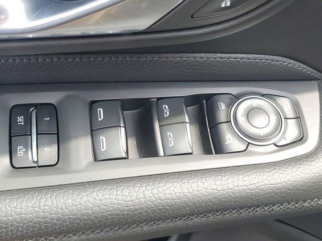 2021 GMC Yukon 4WD Denali