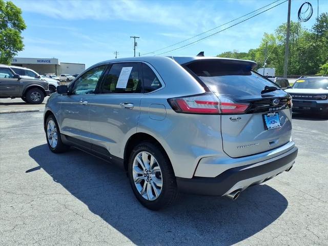 2022 Ford Edge Titanium