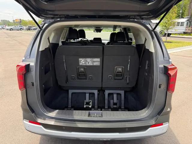 2025 Kia Carnival MPV LXS