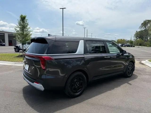 2025 Kia Carnival MPV LXS