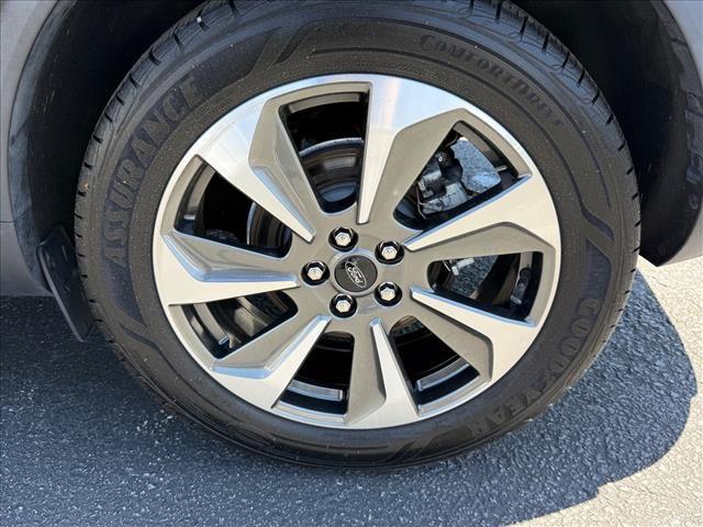2023 Ford Escape Platinum