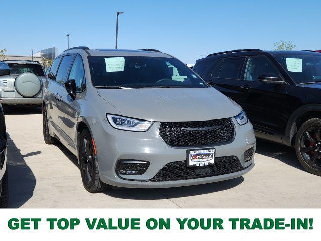 2025 Chrysler Pacifica Limited for sale in Loveland, CO
