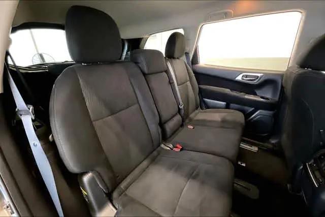 2015 Nissan Pathfinder S