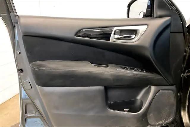 2015 Nissan Pathfinder S