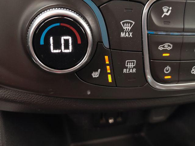 2020 Chevrolet Traverse AWD LT Cloth