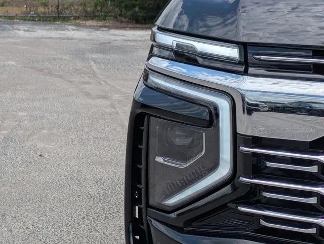 2026 Chevrolet Suburban Premier, RWD