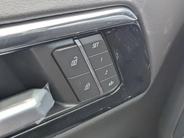 2026 Chevrolet Suburban Premier, RWD