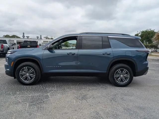 2026 Chevrolet Traverse FWD LT