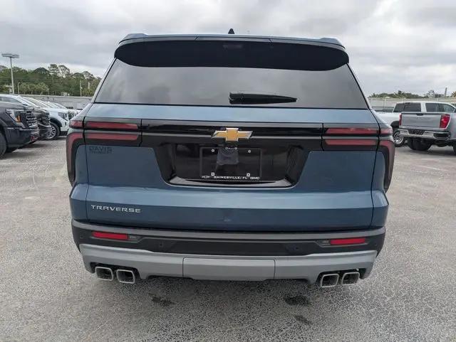 2026 Chevrolet Traverse FWD LT