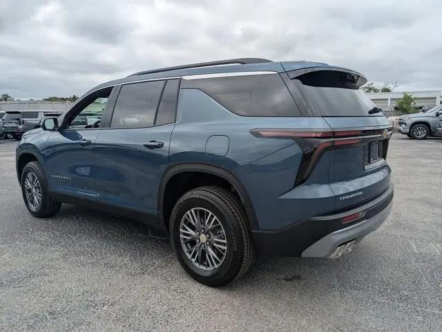 2026 Chevrolet Traverse FWD LT