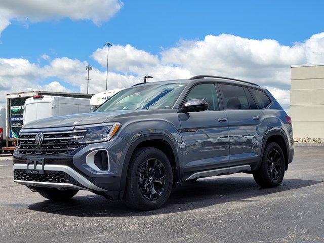 2024 Volkswagen Atlas 2.0T Peak Edition SE w/Technology