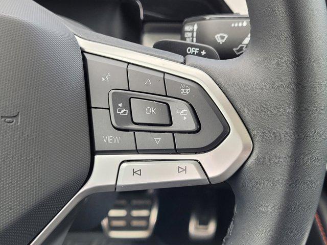 2024 Volkswagen Atlas 2.0T Peak Edition SE w/Technology
