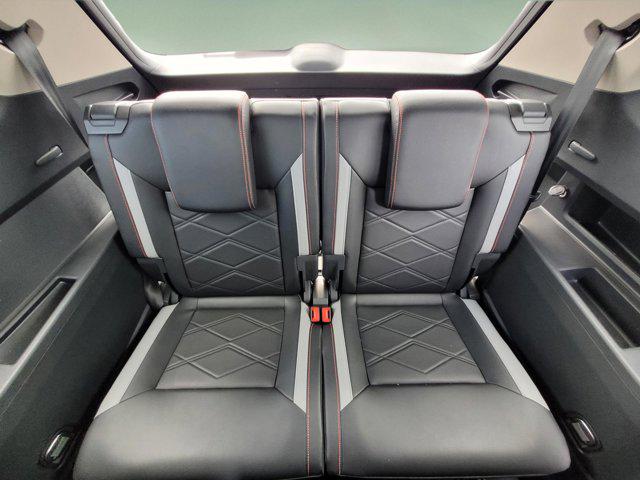 2024 Volkswagen Atlas 2.0T Peak Edition SE w/Technology