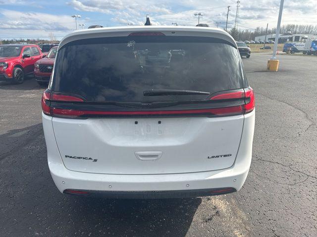 2025 Chrysler Pacifica Limited