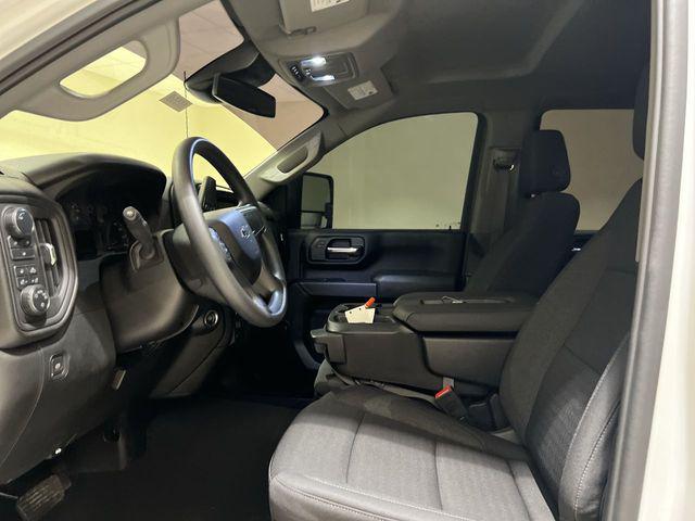 2024 Chevrolet Silverado 2500HD 4WD Crew Cab Standard Bed Custom