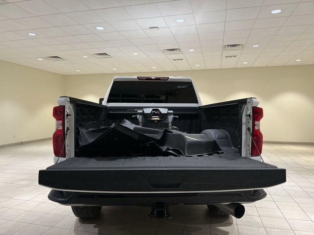 2024 Chevrolet Silverado 2500HD 4WD Crew Cab Standard Bed Custom