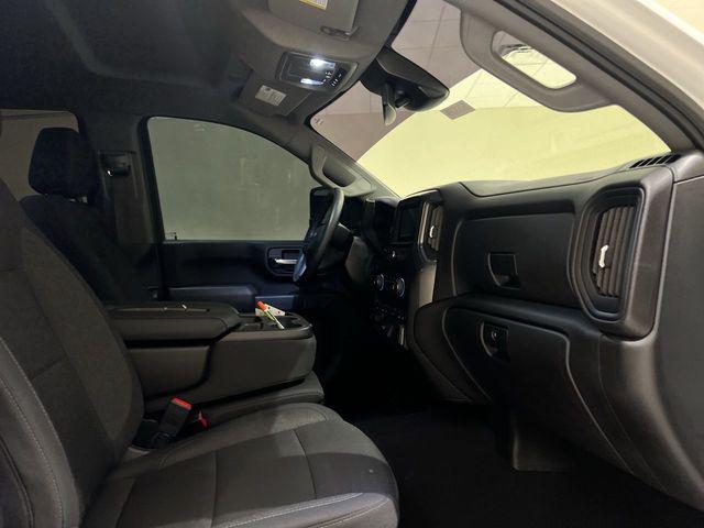 2024 Chevrolet Silverado 2500HD 4WD Crew Cab Standard Bed Custom