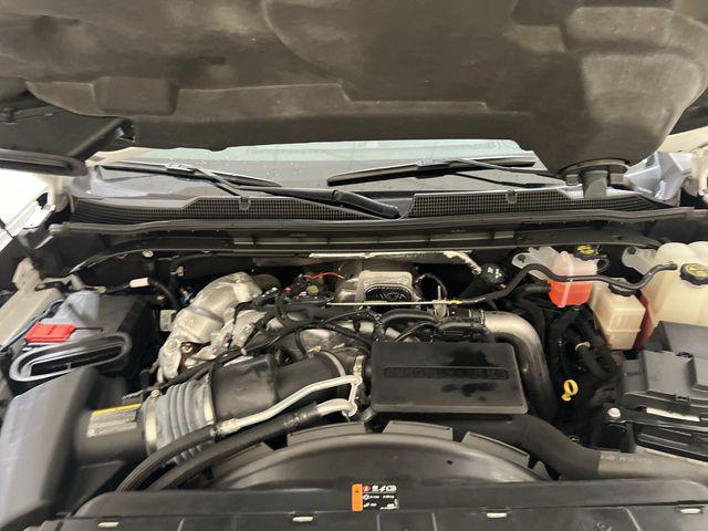 2024 Chevrolet Silverado 2500HD 4WD Crew Cab Standard Bed Custom